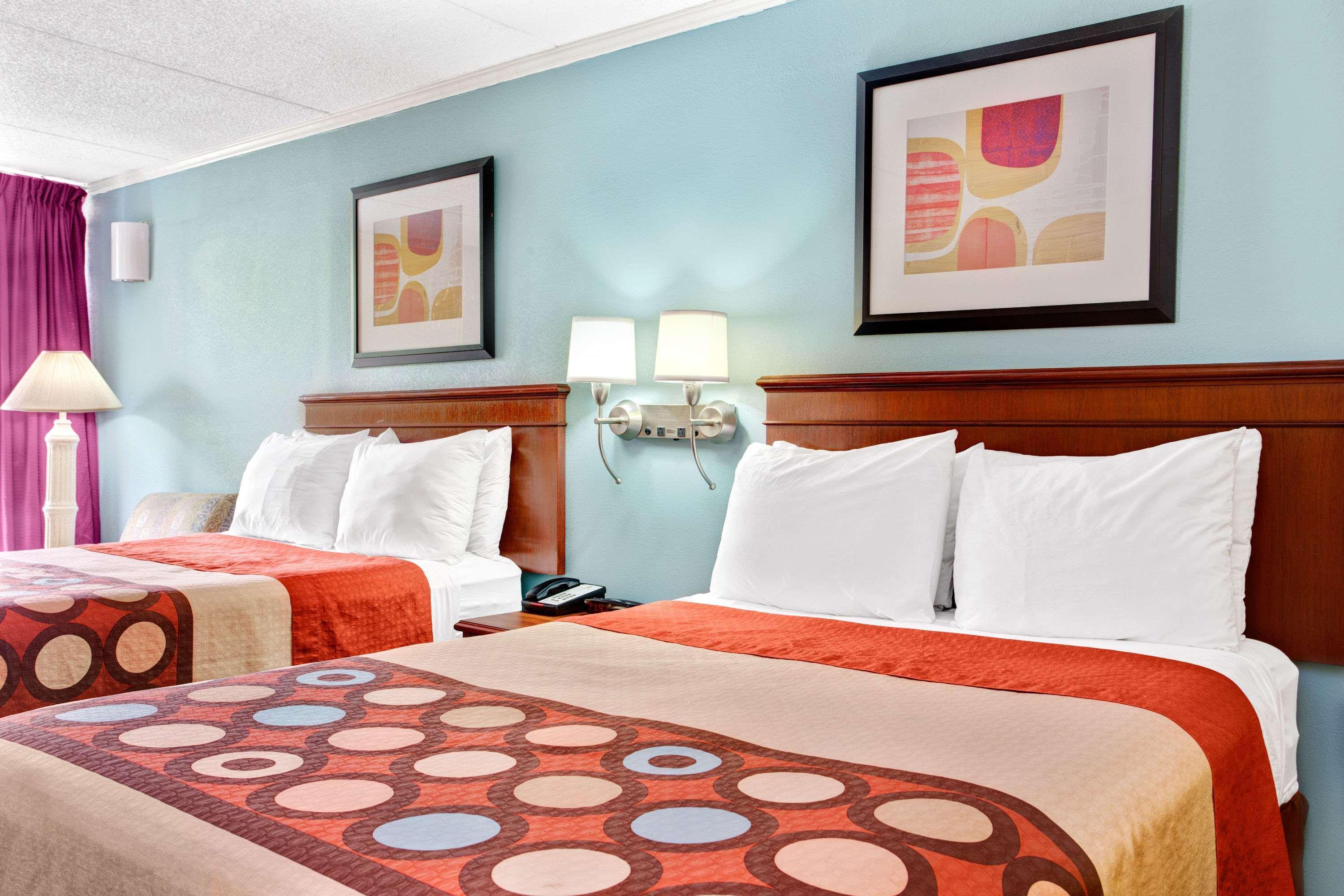 Motel Super 8 Downtown Raleigh