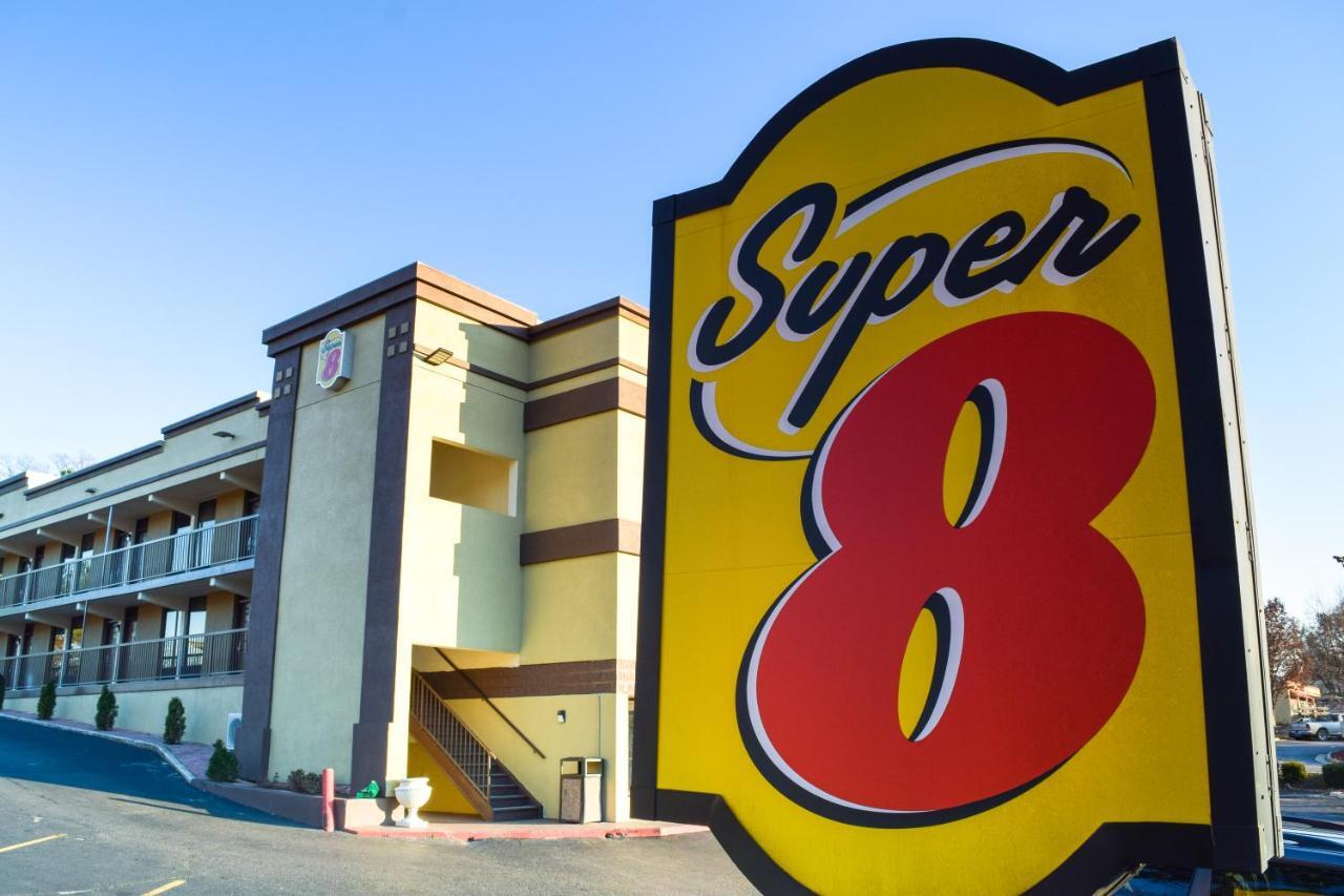 Super 8 Downtown 2* Raleigh